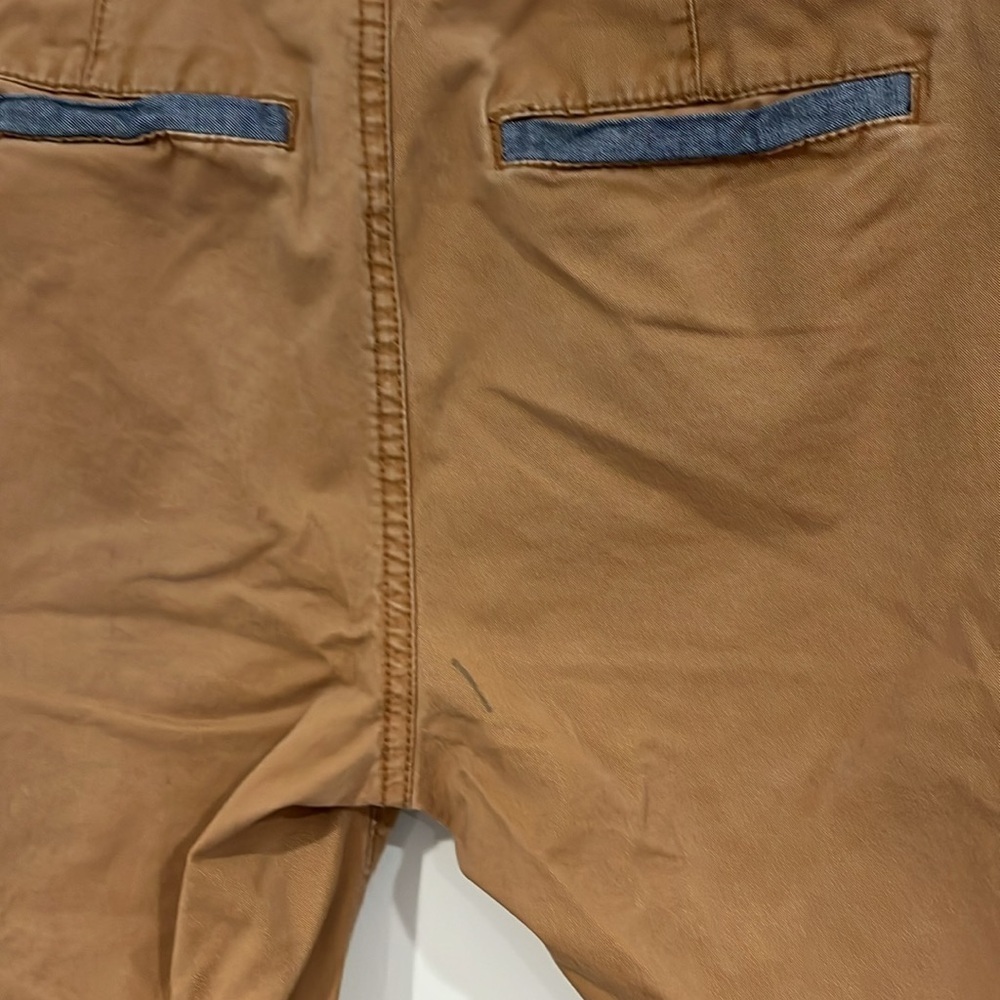 GAP Boys 12 Regular Flat Front Khaki Shorts Adjustable Waist *Play Condition* - Picture 7 of 9